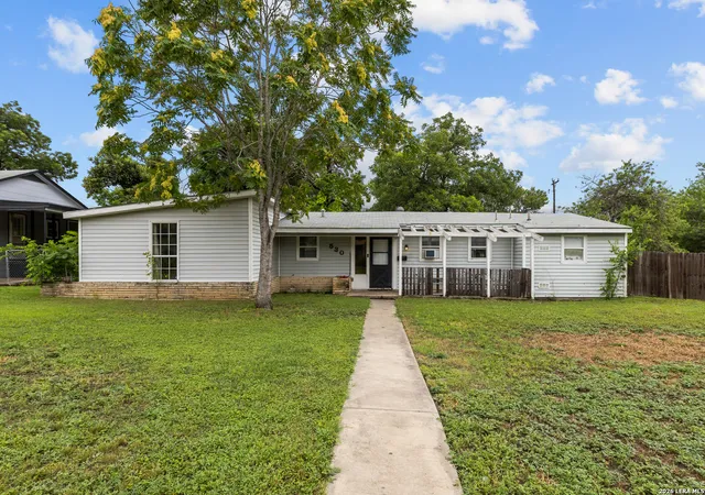 2nd image of 530 John Adams Dr, San Antonio, TX 78228 | MLS# 1993453
