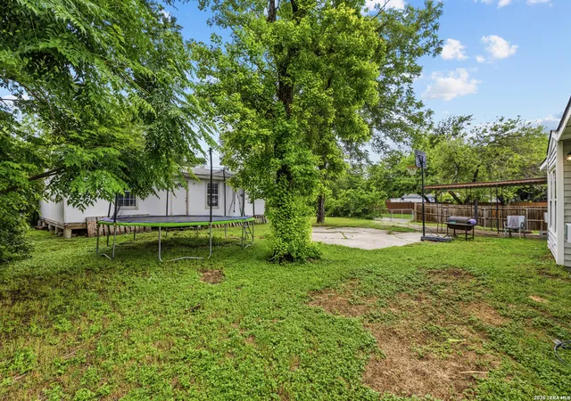34th image of 530 John Adams Dr, San Antonio, TX 78228 | MLS# 1993453
