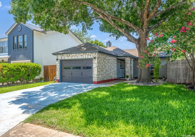 Homes for sale in San Antonio, TX | 7715 Chatsworth, San Antonio, TX 78250 | MLS# 1993485