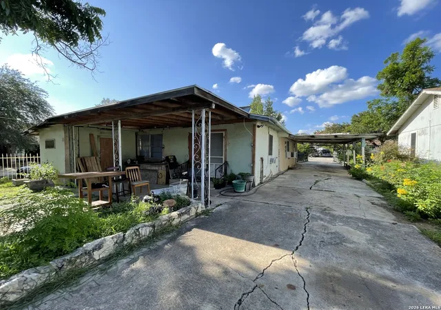 10th image of 330 Bradley St, San Antonio, TX 78211 | MLS# 1993491