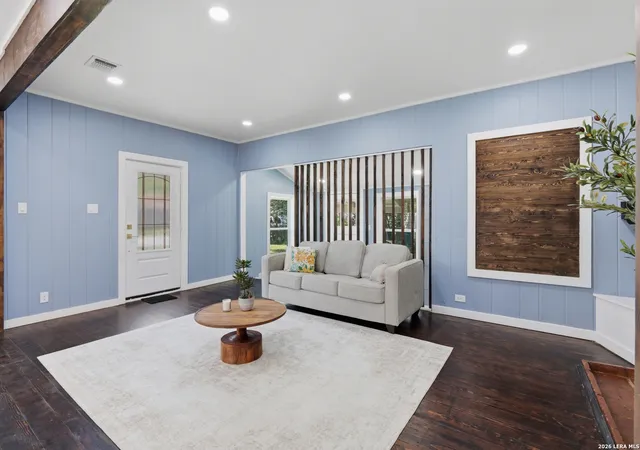 2nd image of 520 Frost Street, San Antonio, TX 78201 | MLS# 1993498