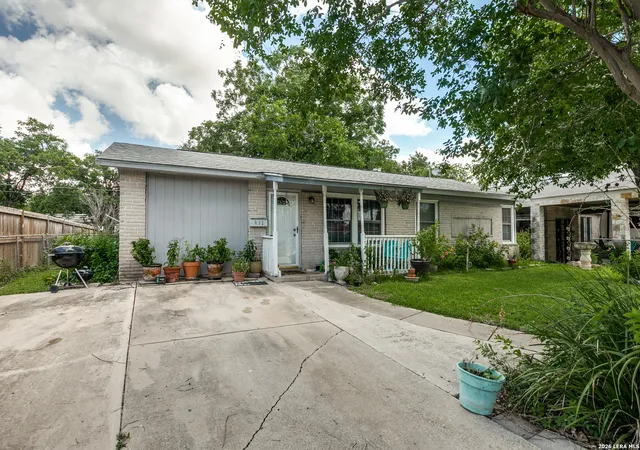 Photo 3 of Single family home for sale at 431 Kopplow, San Antonio, TX 78221 | MLS# 1993504 | Listing updated on 2026-09-01