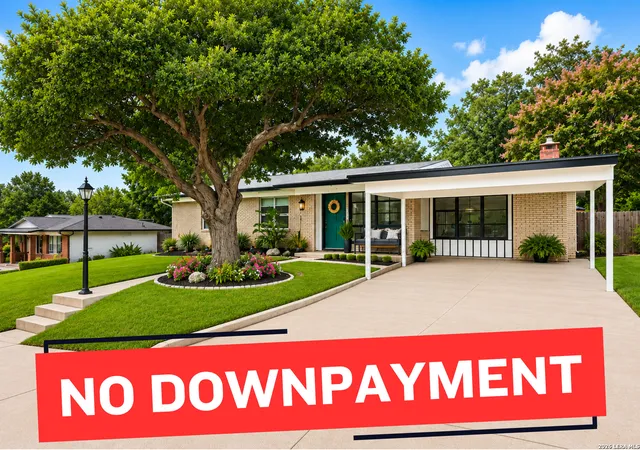 Photo 1 of Sale Pending at 210 W Glenview, San Antonio, TX 78228 | MLS# 1993536 | Listing updated on 2026-09-08
