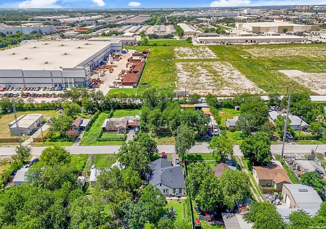 Photo 4 of Land for sale at 144 Dinn Dr, San Antonio, TX 78218 | MLS# 1993563 | Listing updated on 2026-06-30