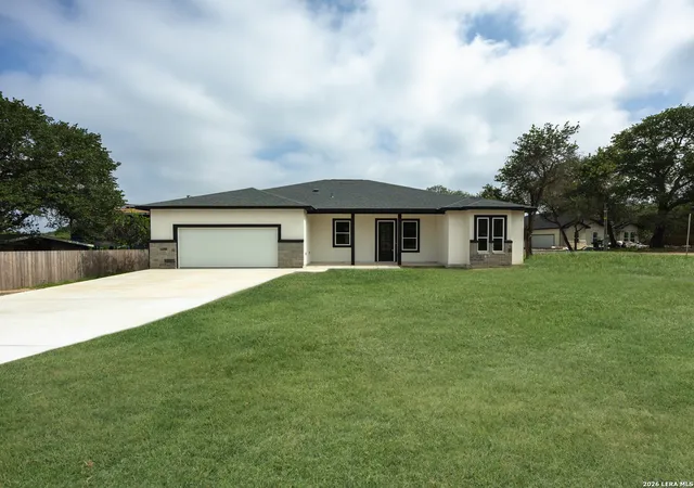 Homes for sale in Elmendorf, TX | 4807 Blue Beech Dr, Elmendorf, TX 78112 | MLS# 1993589