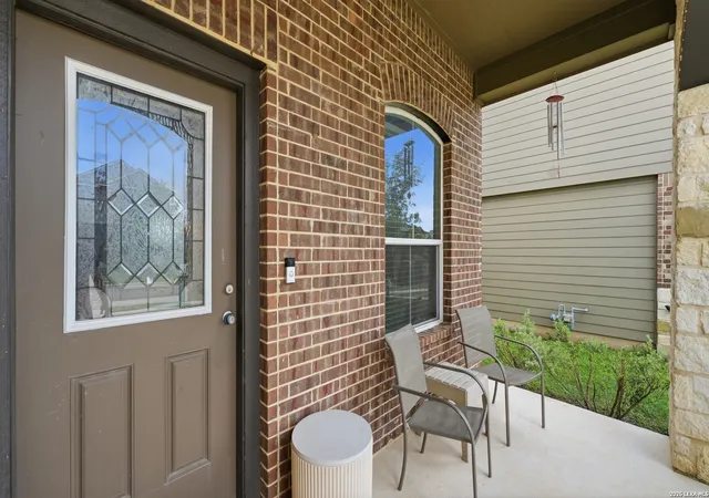 2nd image of 125 Flatland Trl, San Marcos, TX 78666 | MLS# 1993596