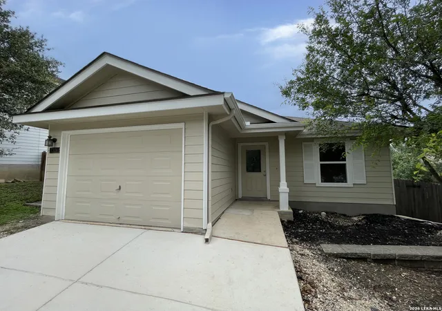Photo 2 of Sale Pending at 7326 Nebula Vly, San Antonio, TX 78252 | MLS# 1993601 | Listing updated on 2026-09-15