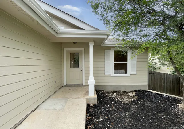 Photo 3 of Sale Pending at 7326 Nebula Vly, San Antonio, TX 78252 | MLS# 1993601 | Listing updated on 2026-09-15