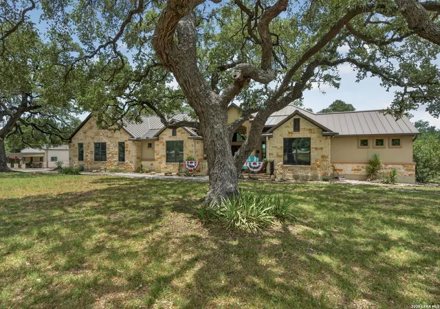 4th image of 1467 Palomino Springs Dr, Bandera, TX 78003 | MLS# 1993617