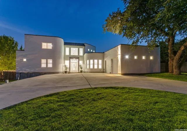 3rd image of 910 Silent Hollow, San Antonio, TX 78260 | MLS# 1993629