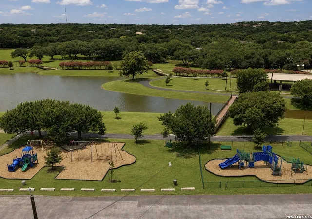 38th image of 910 Silent Hollow, San Antonio, TX 78260 | MLS# 1993629