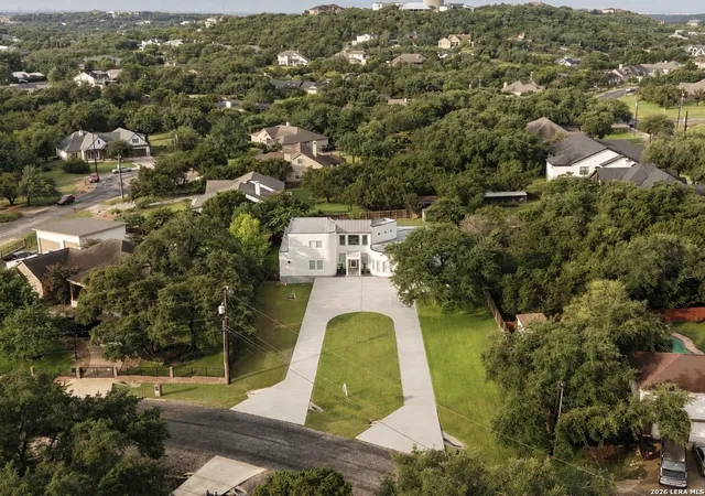 4th image of 910 Silent Hollow, San Antonio, TX 78260 | MLS# 1993629