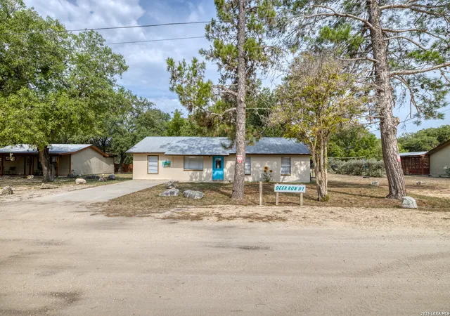 2nd image of 100 Pineview, Concan, TX 78838 | MLS# 1993677