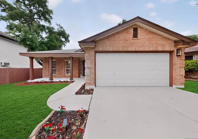 Homes for sale in Helotes, TX | 11222 Ocate, Helotes, TX 78023 | MLS# 1993696