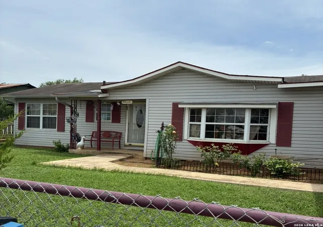 Photo 1 of Single family home for sale at 323 E White St, Dilley, TX 78017 | MLS# 1993711 | Listing updated on 2026-09-08