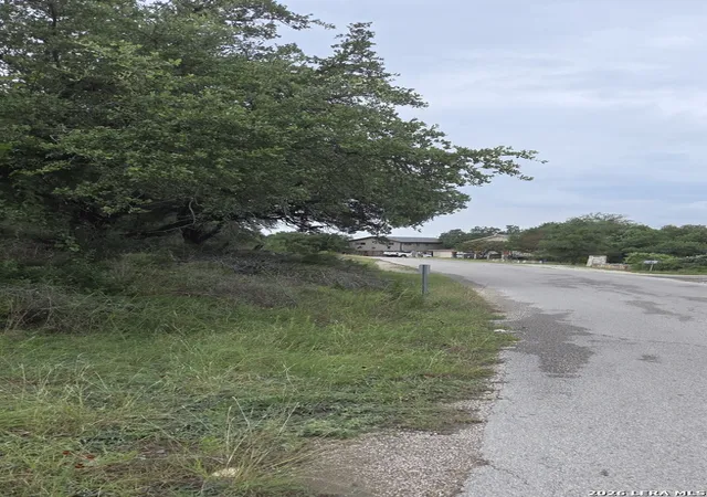 5th image of 714 Canyon Acres, Canyon Lake, TX 78133 | MLS# 1993742