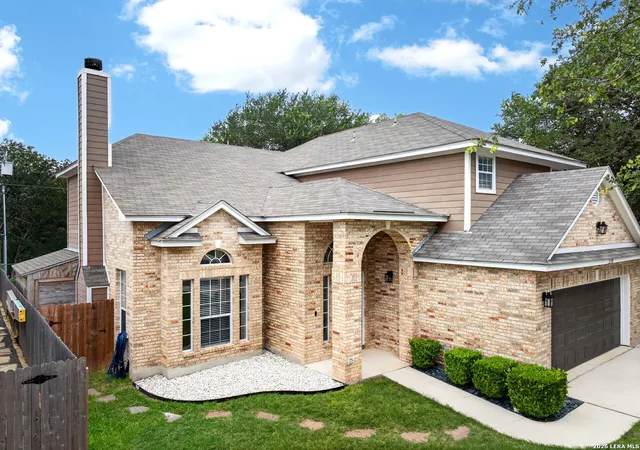 Homes for sale in San Antonio, TX | 2110 Redwoods Crst, San Antonio, TX 78232 | MLS# 1993768