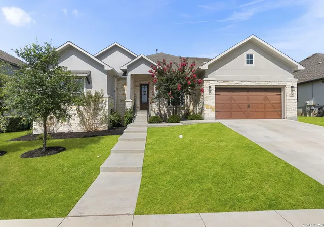 Photo 1 of Sale Pending at 164 Cool Rock, Boerne, TX 78006 | MLS# 1993770 | Listing updated on 2026-08-27