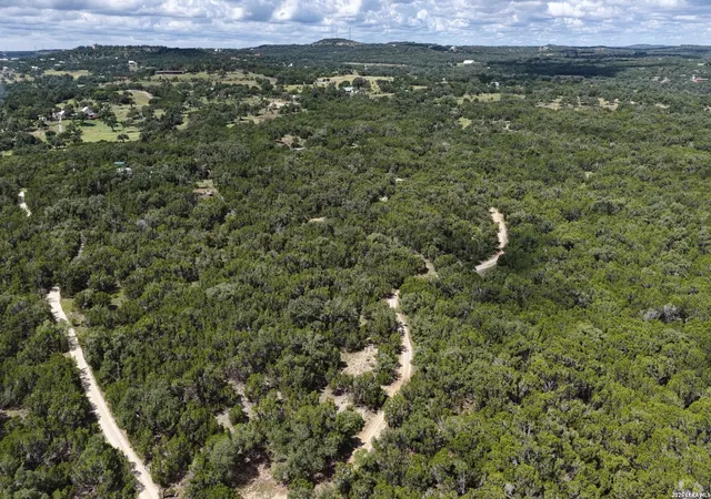 3rd image of 885 Heimer Lange Rd, Spring Branch, TX 78070 | MLS# 1993800