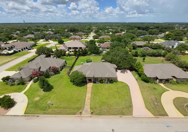 Homes for sale in Pleasanton, TX | 1640 Camden Ln, Pleasanton, TX 78064 | MLS# 1993810