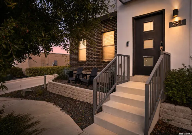 Homes for sale in San Antonio, TX | 7911 Southlake #N/A, San Antonio, TX 78235 | MLS# 1993852
