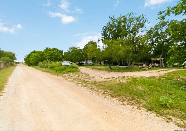 4th image of 3275 N State Hwy 46, Seguin, TX 78155 | MLS# 1993858