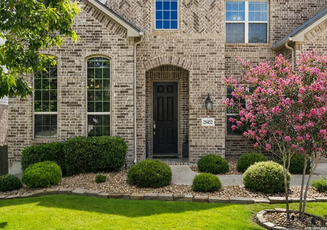 Photo 3 of Single family home for sale at 25452 River Ledge, San Antonio, TX 78255 | MLS# 1993884 | Listing updated on 2026-08-19