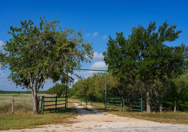 5th image of 9611 Wilke Rd, Kingsbury, TX 78638 | MLS# 1993893