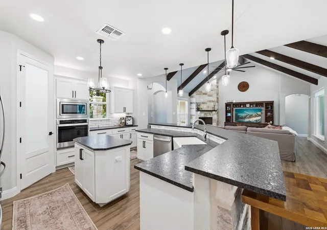 Photo 1 of Single family home for sale at 125 N Tranquility Dr, La Vernia, TX 78121 | MLS# 1993894 | Listing updated on 2026-09-29