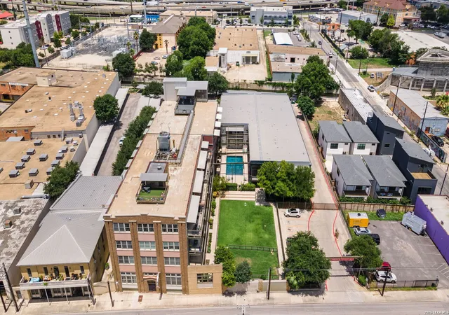 Photo 2 of Condo for sale at 831 S Flores #3216, San Antonio, TX 78204 | MLS# 1993913 | Listing updated on 2026-08-03