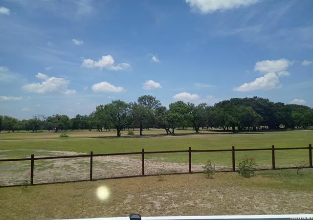 Homes for sale in Brackettville, TX | 1282 Fort Clark Rd, Brackettville, TX 78832 | MLS# 1993918