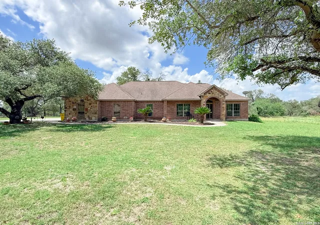 Homes for sale in Natalia, TX | 124 County Road 6879, Natalia, TX 78059 | MLS# 1993927