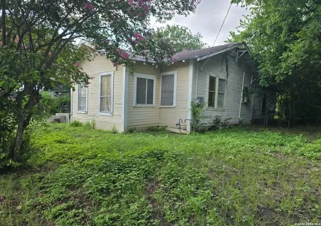 Homes for sale in San Antonio, TX | 1920 & 1918 E Crockett, San Antonio, TX 78202 | MLS# 1993948