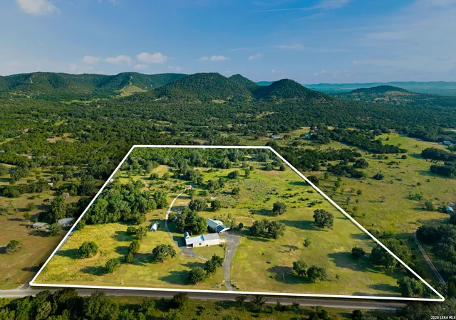 Homes for sale in Utopia, TX | 1892 N Thunder Creek Rd, Utopia, TX 78884 | MLS# 1994060