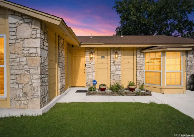 Homes for sale in San Antonio, TX | 5867 Cliffbrier, San Antonio, TX 78250 | MLS# 1994085