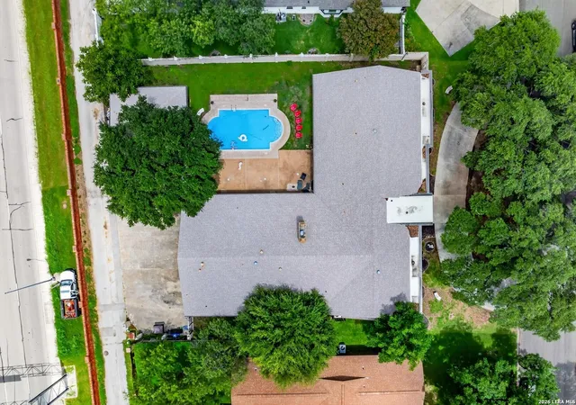 5th image of 107 Chattington Ct, San Antonio, TX 78213 | MLS# 1994095