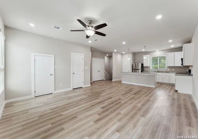 3rd image of 21419/21503 Sir Walter, San Antonio, TX 78256 | MLS# 1994112