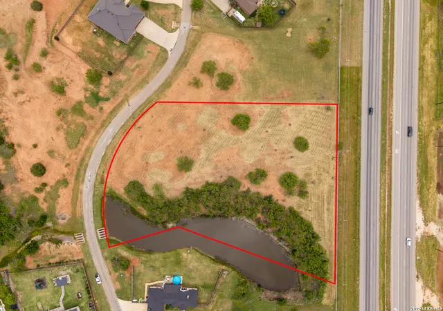 Photo 3 of Sale Pending at 225 Colt Rd, Abilene, TX 79606 | MLS# 1994133 | Listing updated on 2026-07-30