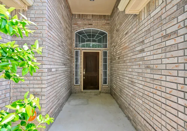 Photo 3 of Single family home for sale at 606 Sea Headrig Dr, Cibolo, TX 78108 | MLS# 1994148 | Listing updated on 2026-09-13