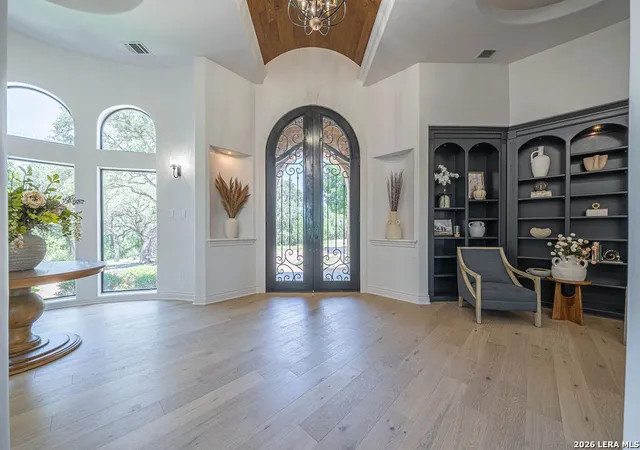 Photo 3 of Mansion for sale at 2825 Rio Cordillera, Boerne, TX 78006 | MLS# 1994155 | Listing updated on 2026-09-11