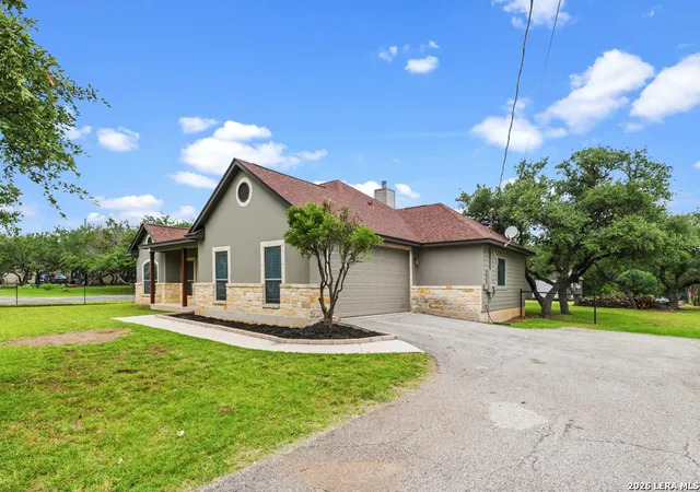 3rd image of 1211 Mossy Hollow, Spring Branch, TX 78070 | MLS# 1994191