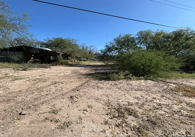 2nd image of 20234 North Us Hwy 277, Quemado, TX 78877 | MLS# 1994223