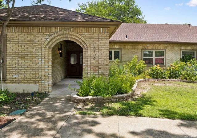 4th image of 8706 Golden View, Windcrest, TX 78239 | MLS# 1994234