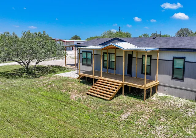 Photo 1 of House for sale at 11919 County Road 127, Kenedy, TX 78119 | MLS# 1994244 | Listing updated on 2026-07-04
