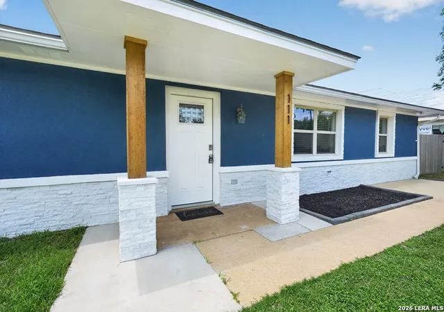 Homes for sale in Kerrville, TX | 111 Fawn Run, Kerrville, TX 78028 | MLS# 1994247