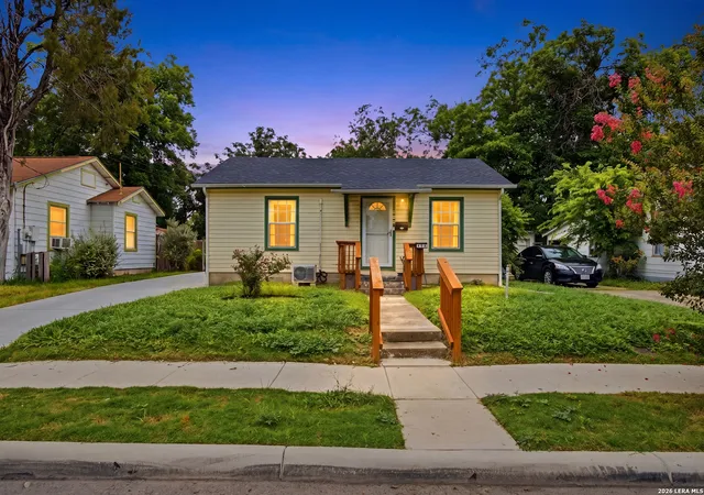 2nd image of 410 Carroll St, San Antonio, TX 78225 | MLS# 1994266