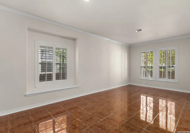 Photo 4 of Sale Pending at 4934 Spyglass Vw, San Antonio, TX 78247 | MLS# 1994291 | Listing updated on 2026-08-05