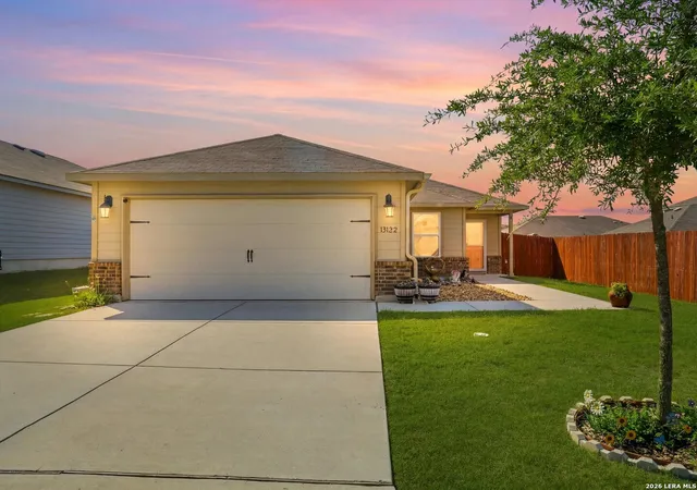Homes for sale in St. Hedwig, TX | 13122 Heathers Arrow, St. Hedwig, TX 78152 | MLS# 1994379