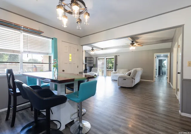 5th image of 717 E Brazos, Pearsall, TX 78061 | MLS# 1994411
