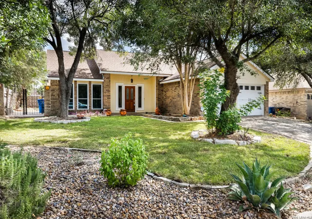 2nd image of 8839 Welles Edge Dr, San Antonio, TX 78240 | MLS# 1994422